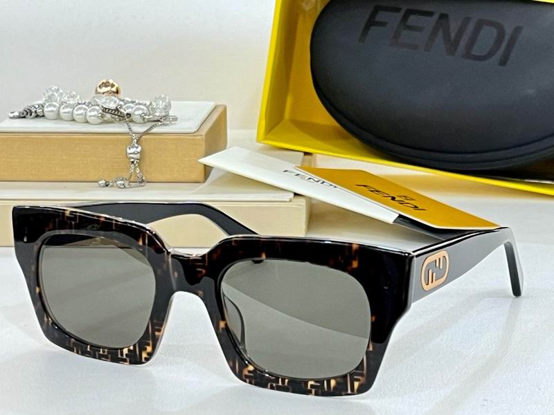 Fendi Glasses smx(96)